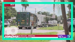 Accused killer barricaded with hostage dead after SWAT standoff in Wimauma, deputies say