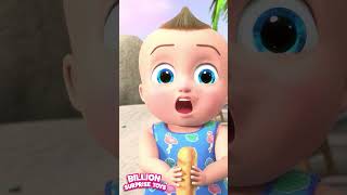 اللعب الساخن مقابل البارد على الشاطئ  #billionsurprisetoys #kidssongs #shorts