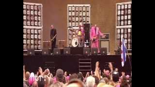 Video thumbnail of "Triggerfinger - My Baby's Got a Gun [Live at Pinkpop 2013]"