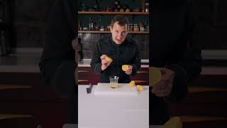 Проверка лайфхака: простой способ выжать ВЕСЬ сок из лимона 🍋