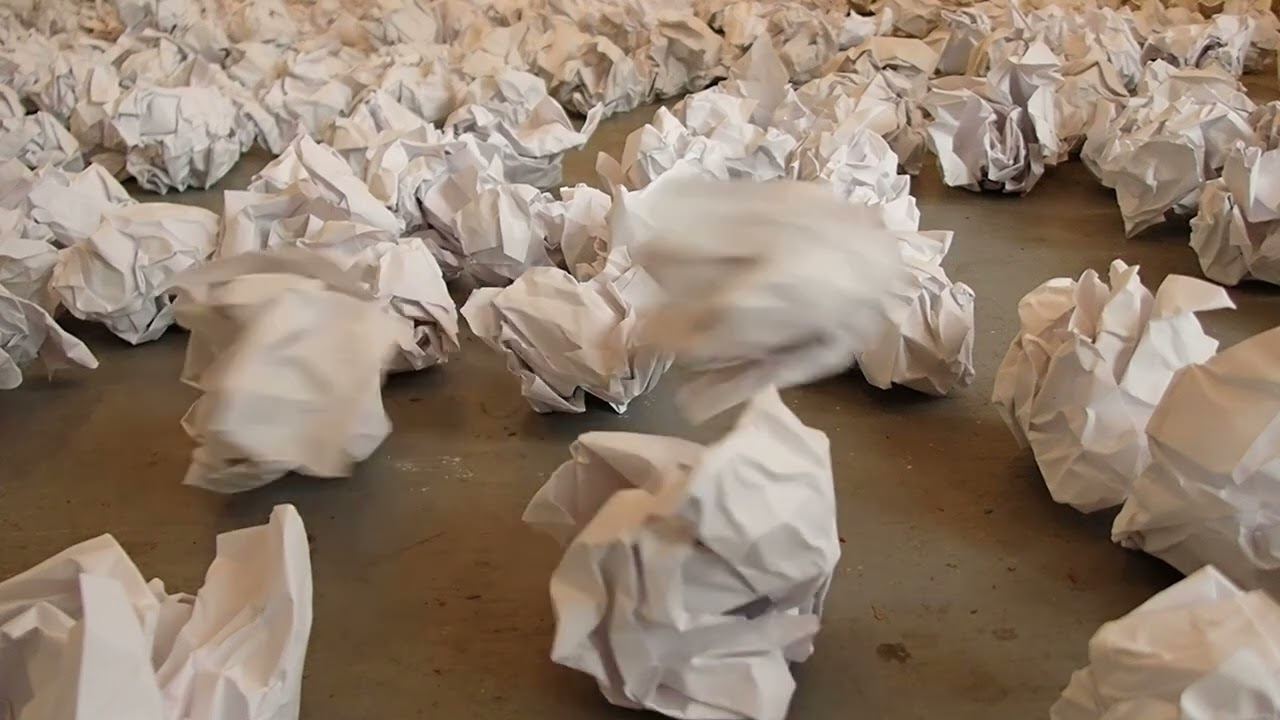 Unlearning by crumpling paper - 2025