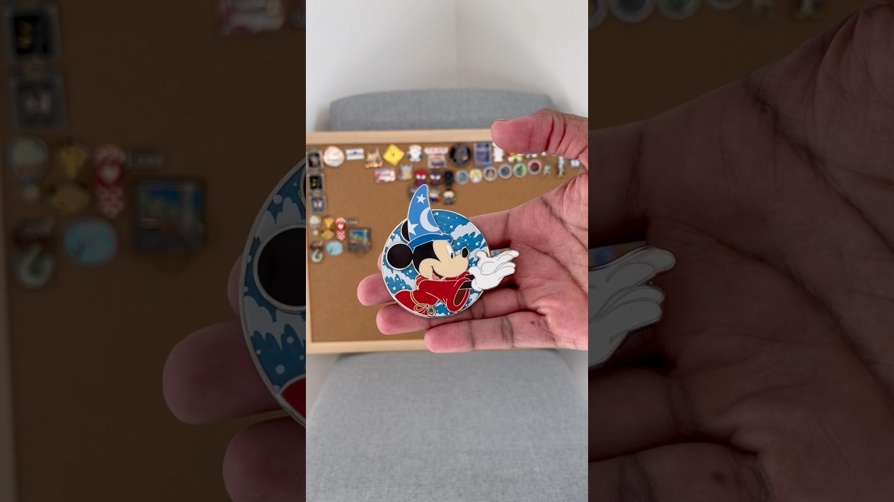 Organizing my Disney pin board! 