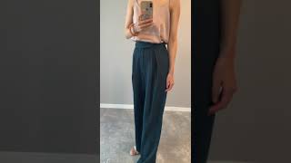 サテンキャミソール