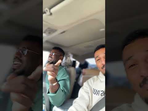 الشاعر عبدالله بن محمد والفنان وسيم محمد طربانين على شوط النويشر 