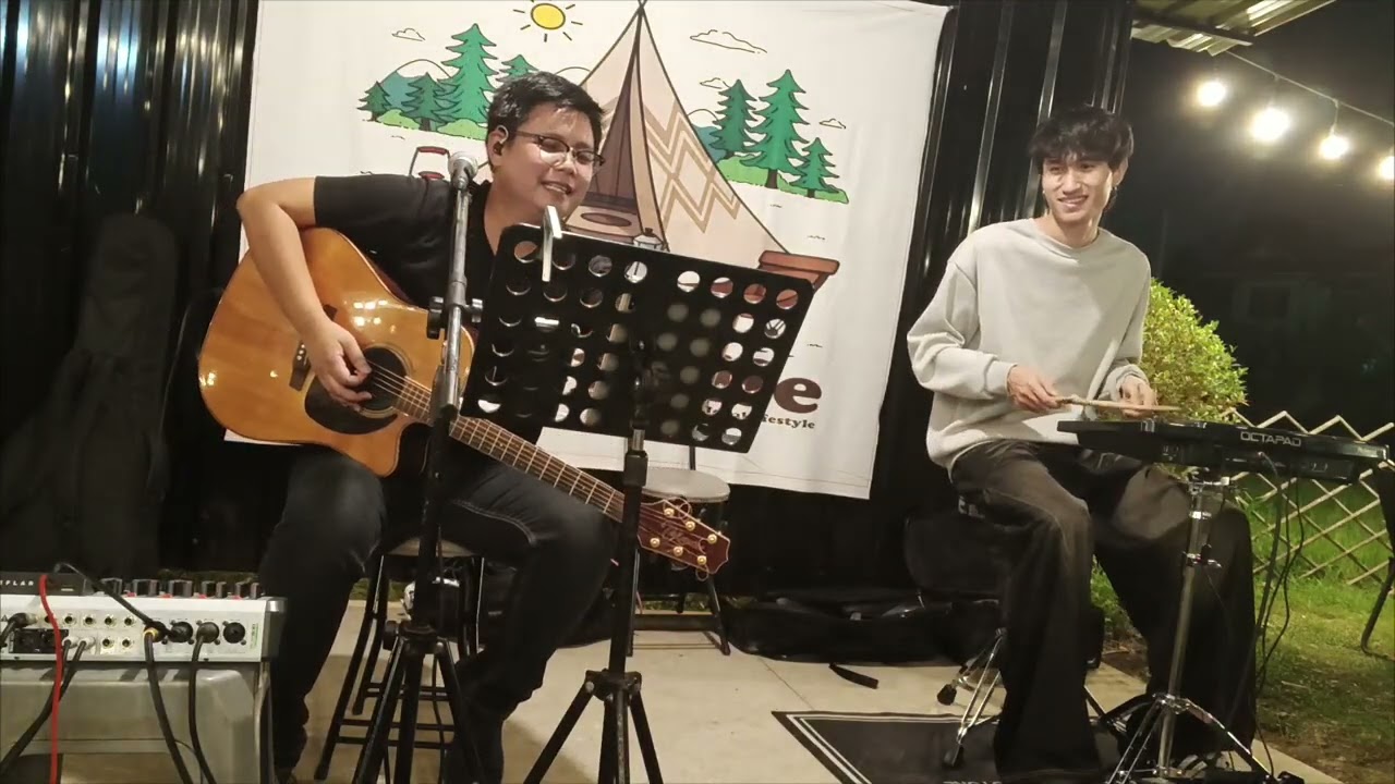 โฟล์คสบายๆร้านยำยามเย็น 