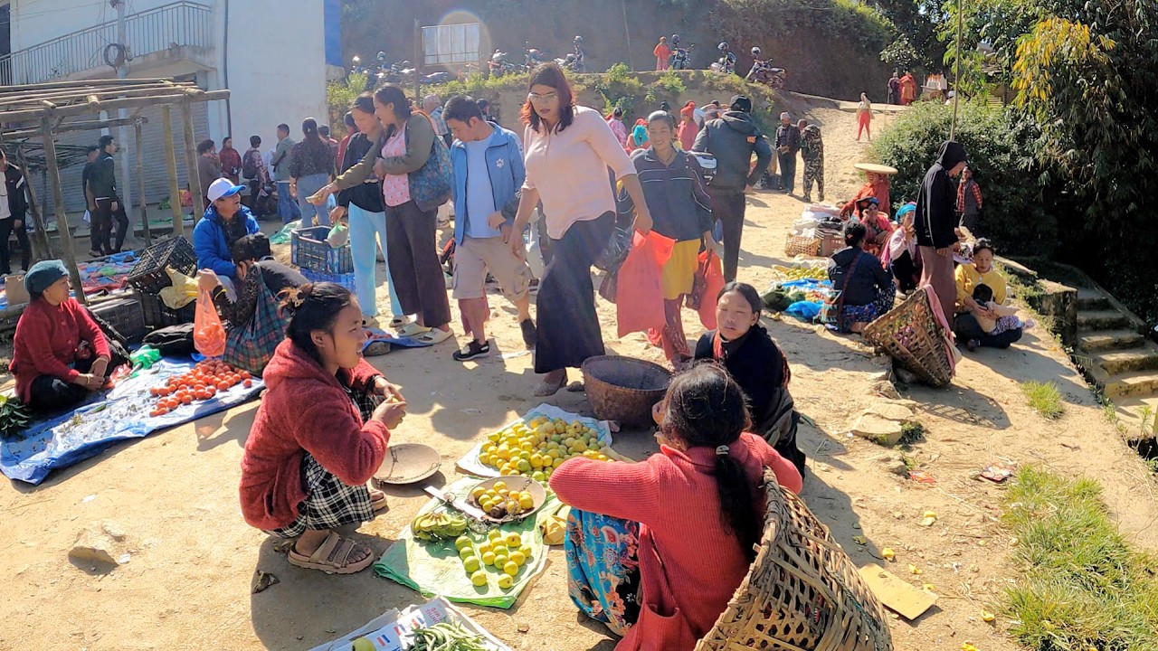 Beautiful Day of Weekly Village Market in Eastern Nepal | video - 75 | Village Life | BijayaLimbu