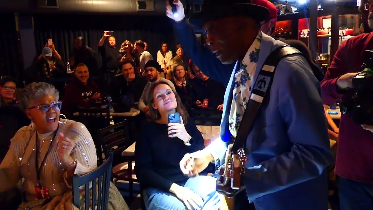 Buddy Guy Take Me To The River Jan 26 2025 Legends Chicago Nunupics
