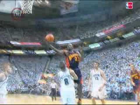 Andrei Kirilenko's Big Block!