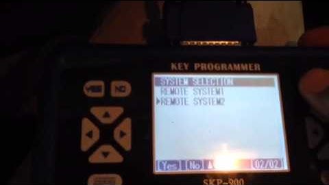 Toyota RAV4 2014 H chip by SKP900 Key Programmer