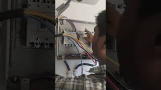 Input writing 100kv mccb #highlight#vlogger #vlog #BARAUNI #electrician #siwan