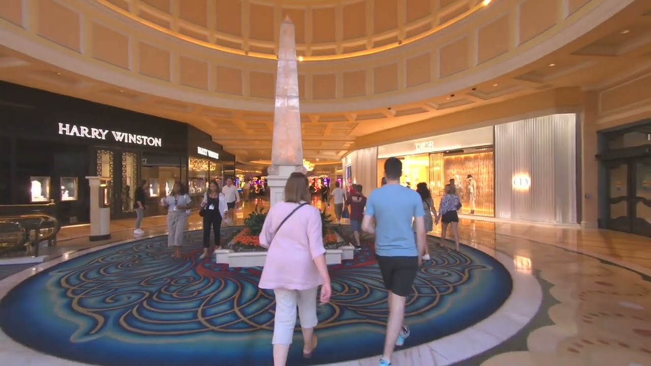 Experience VIRTUAL VEGAS with BELLAGIO VR180 Walk Through!