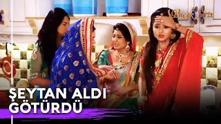 Kasanın Anahtarları Yok Bıçak Sırtı Hint Dizisi 141. Bölüm