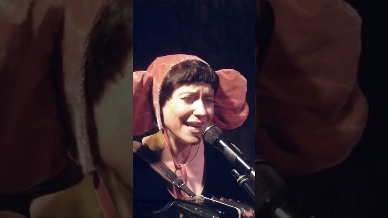 Света Бень & Галя Чикис / Берлин Bar Barkett / 10.06.2022