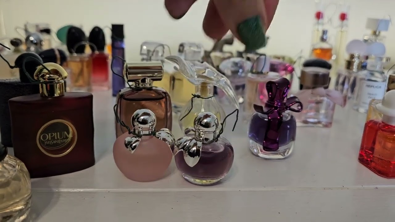 MI COLECCION DE PERFUMES MINI