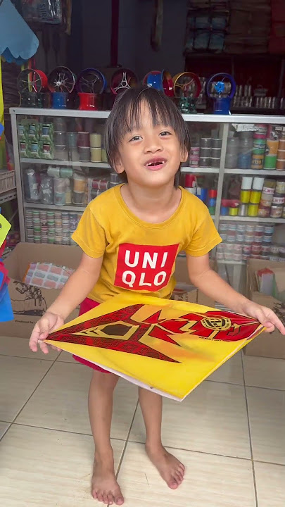 Deven jepret minta jatah beli layangan #adulayangan #layangan #bocilmain #shorts #sukhoi
