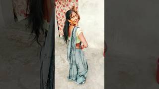 Thare Bar Gale Mein Humahu Tikuliya