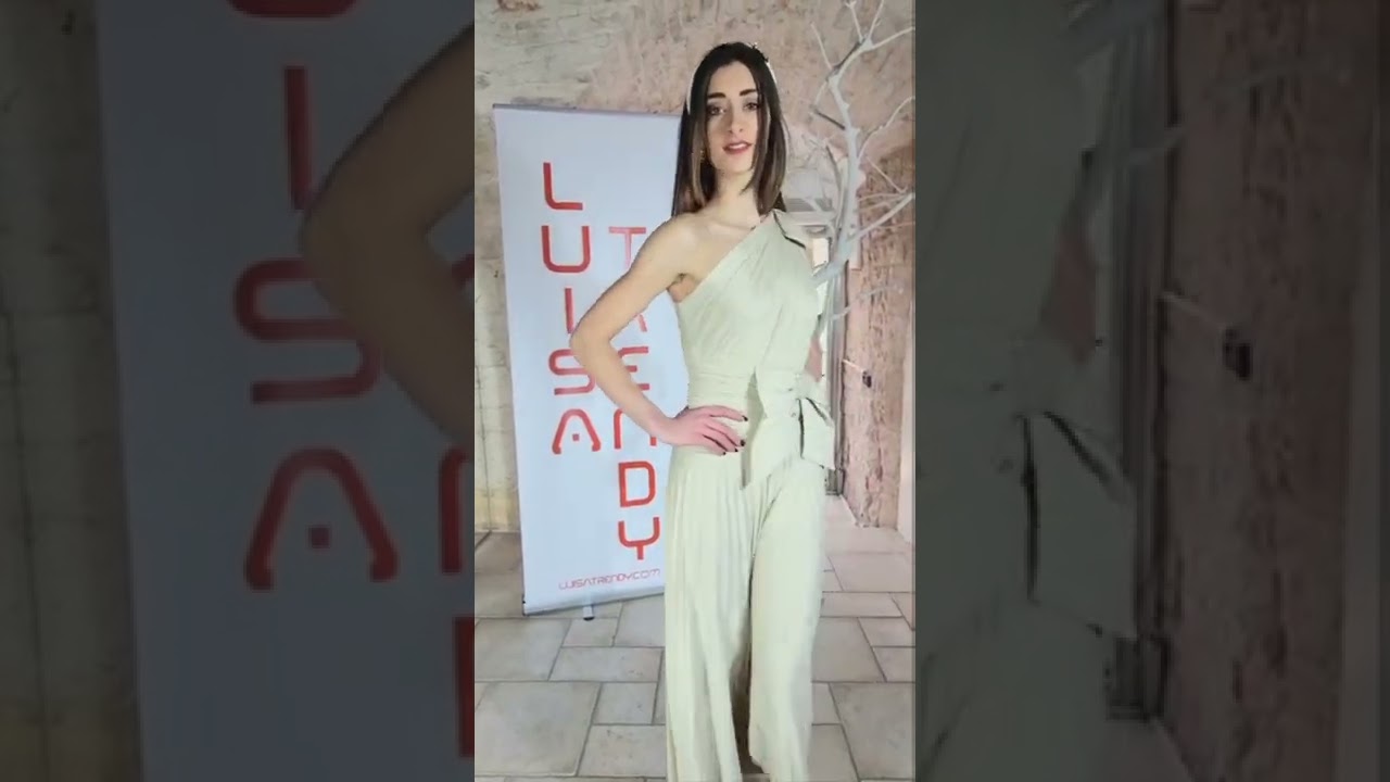 DiveDivine Tuta monospalla in lurex con plissè.