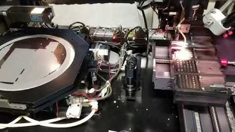 DTS-1 Die Sorter - Sorting Die from wafer to waffle pack