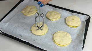 I taught all my friends how to make the fastest puff pastry appetizer!