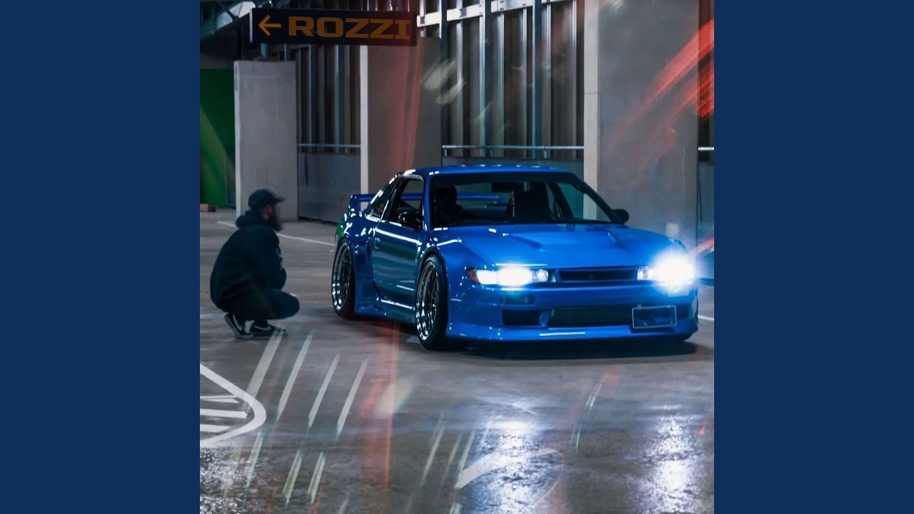 Rozzi auf YouTube ansehen Rozzi auf YouTube ansehen