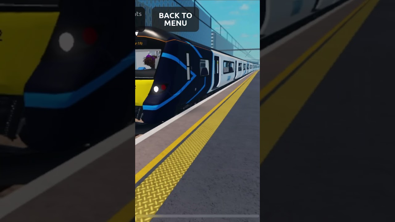 Class 707062 arrives at Leighton City 