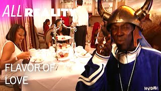 Famous Flav’s Mother Judges the Remaining Girls | Flavor of Love | All Reality Wealth