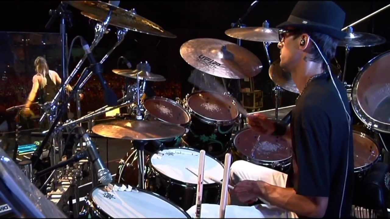 Laura Pausini - Escucha Atento  (live). HD-1080p