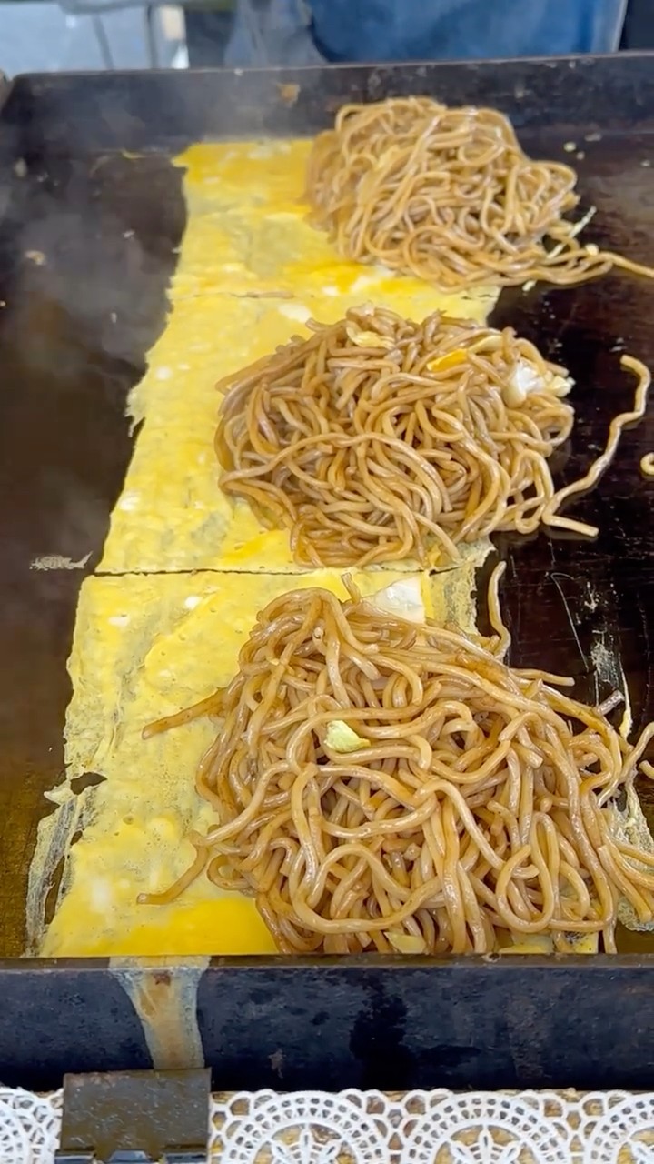 omelette soba noodles オムそば #japanesefood #streetfood #food