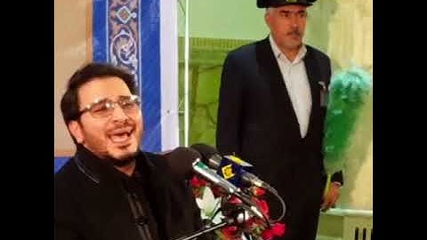 فلا تقل لهما أف ولا تنهرهما صوت جميل القران الكريم