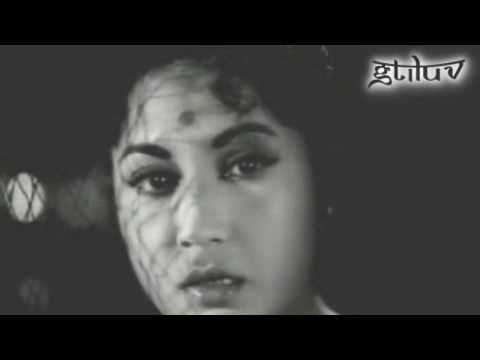 Dil Apna Preet Parai - Meena Kumari