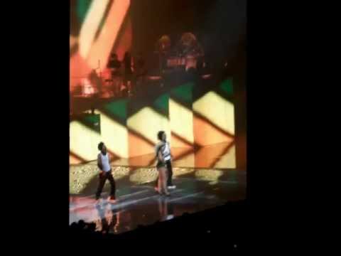 Beyonce - Why Dont You Love Me (Live @ Revel)