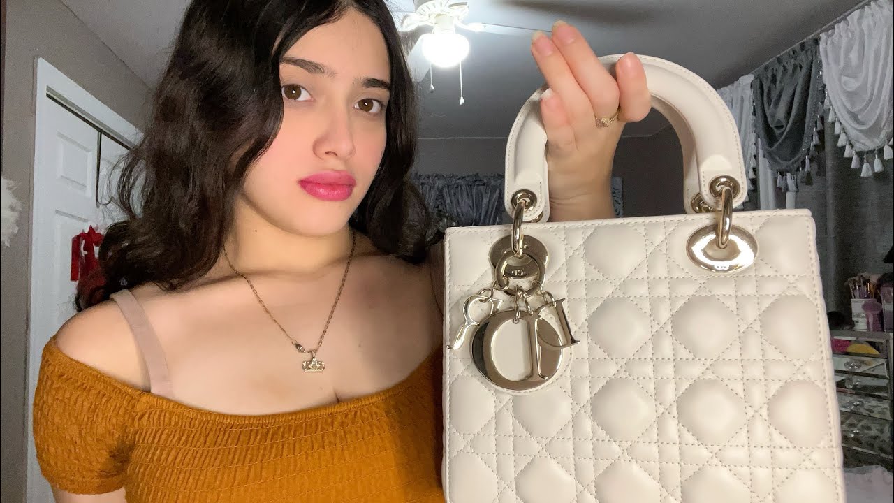 ASMR - ¿QUE HAY EN MI BOLSO LADY DIOR ?