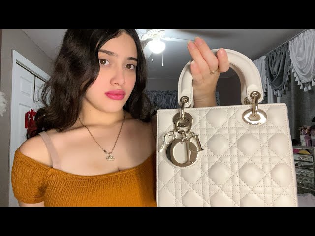 ASMR - ¿QUE HAY EN MI BOLSO LADY DIOR ?