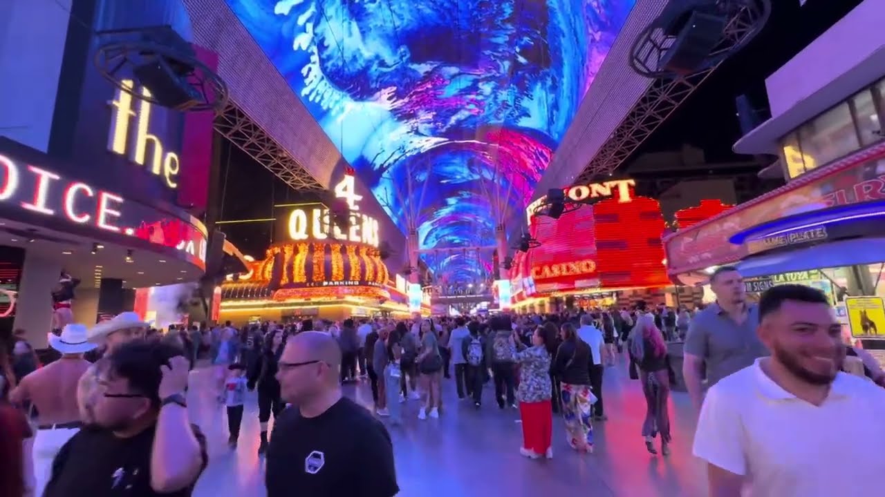 Freemont Street Party Saturday Night| Downtown Las Vegas