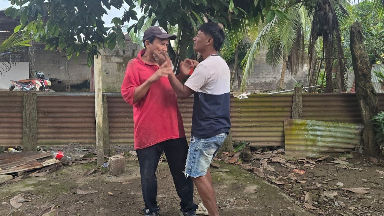 Competencia de besos quien la ganara 😅