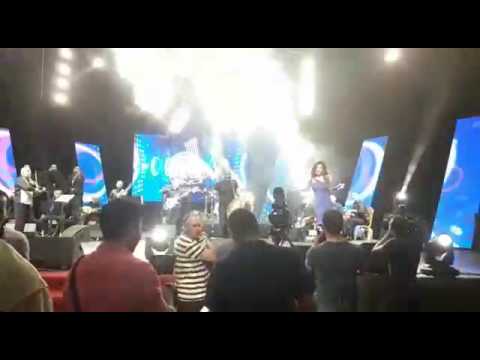 تعا بورد بقلبي نجوى كرم حفلة قسنطينة