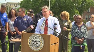 Rally in Springfield to demand courts hold violent criminal offenders