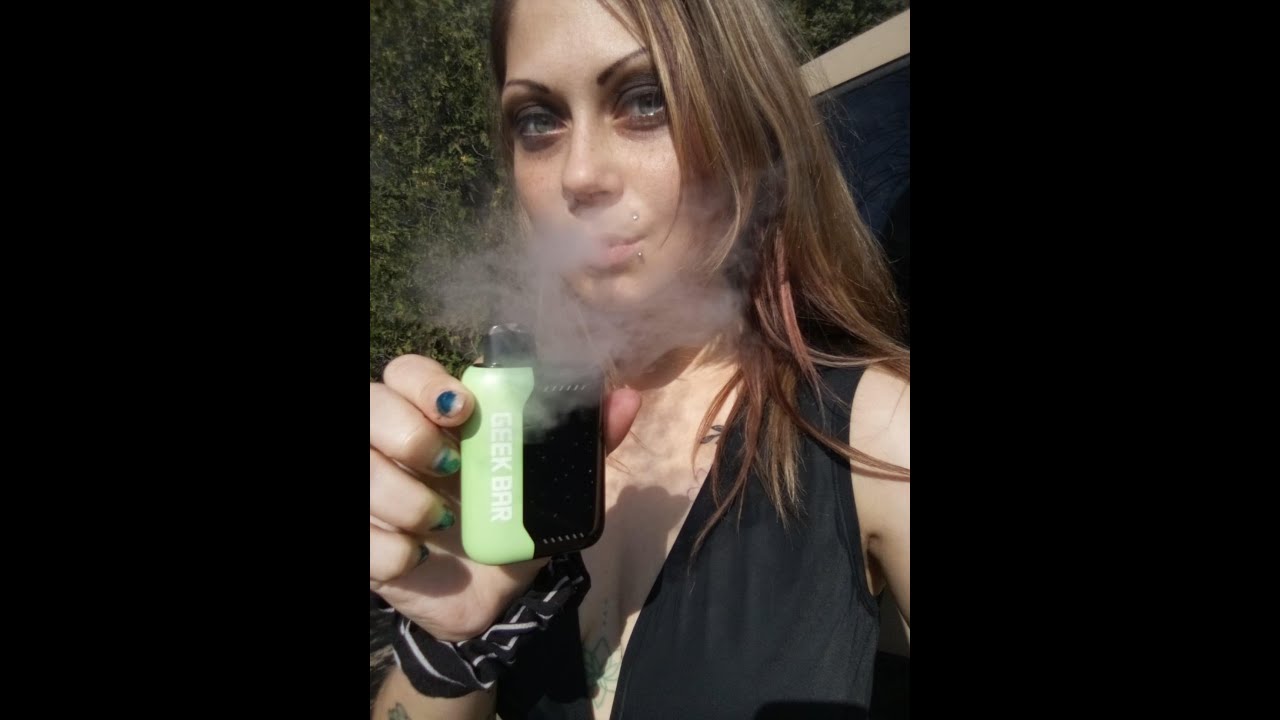 How I refill a Geek Bar Pulse X in 5 simple steps