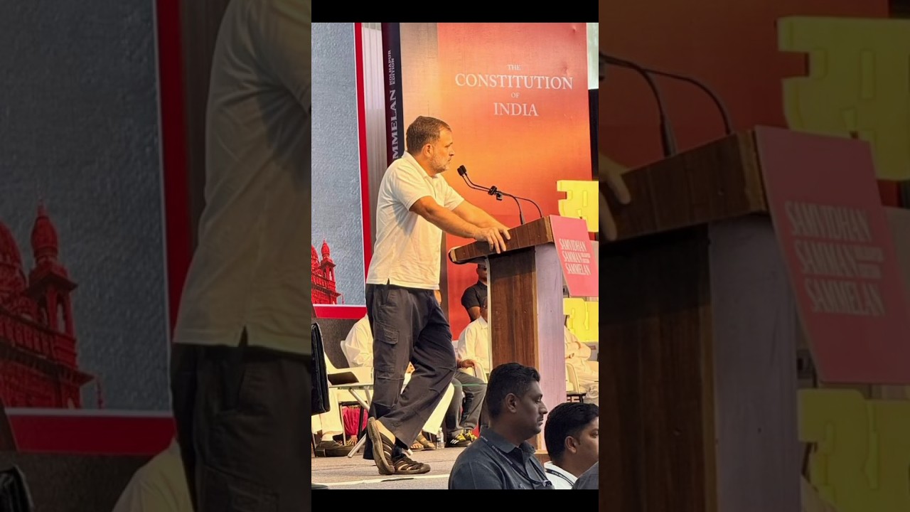 kisi ne neta se puchaa 