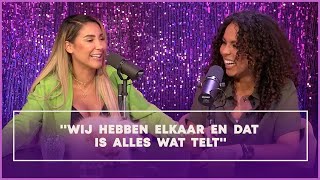 Janice & Jacelyn Blok Onze Familiegeheimen Liggen Open En Bloot Op Tafel