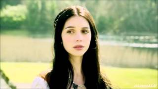 Say you'll never let me go .... (Roses by The Chainsmokers) - April and Bastien