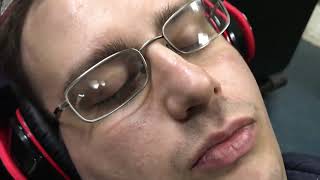 US Navy: Never fall asleep first
