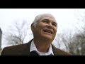 Beating knee pain with knee replacement: Martin's story