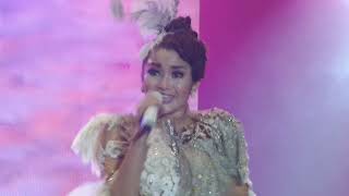 Fitri Carlina  Anti Galau  Jakarta Fair Kemayoran 2015