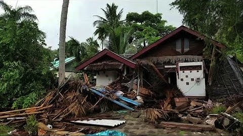 222 dead as volcano-triggered tsunami hits Indonesia