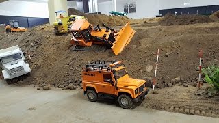 RC Dozer Komatsu D65WX stuck at the landfill. Rescue Mission