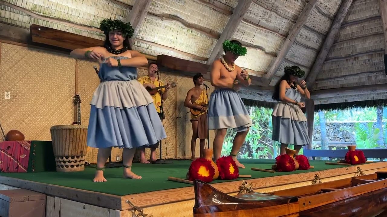 PCC Hawaiian village, Pearly Shells (Pupu A ʻO ʻEwa)