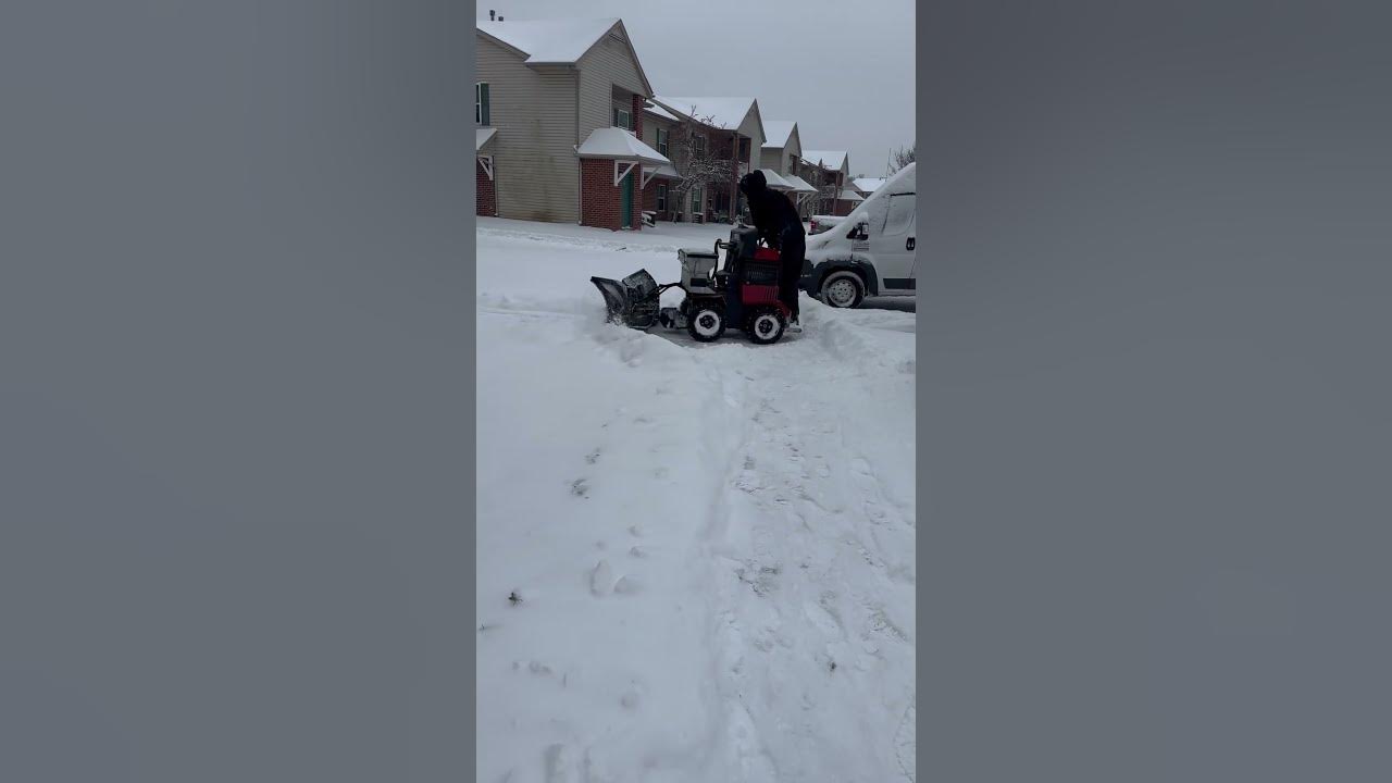 Snowrator mag in action with boss vplow YouTube