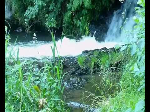 Video: Cooperlan vesiputous. Vesiputous Venäjällä, Kuperlja-joella (Bashkiria)
