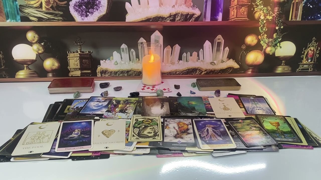 TAURUS A WINDOW OF OPPORTUNITY OPENS UP FOR YOU TH-TH TAURUS LOVE TAROT READING